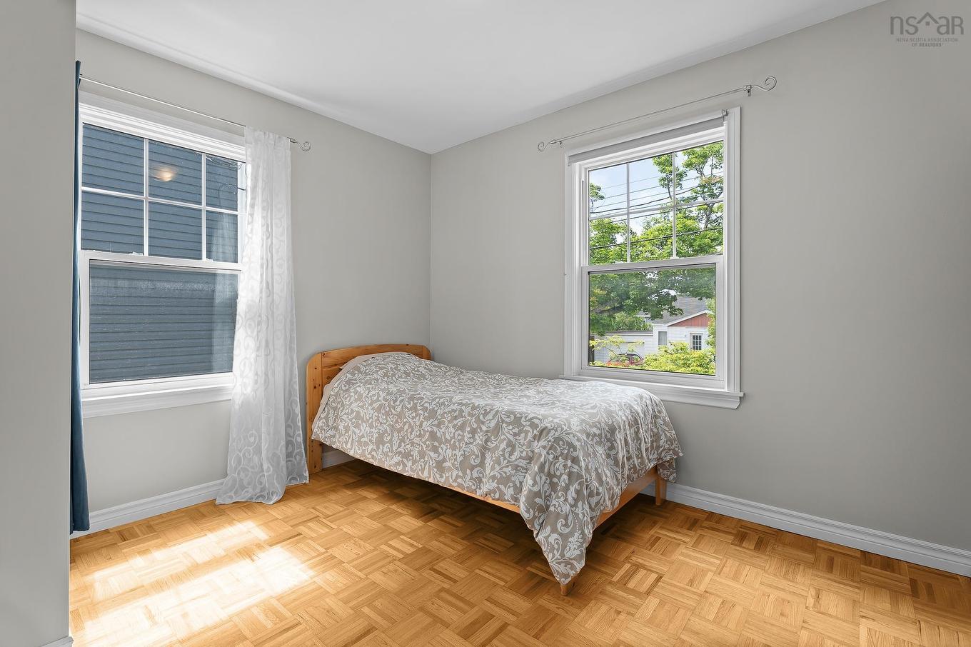 6474 Roslyn Road, Halifax, NS