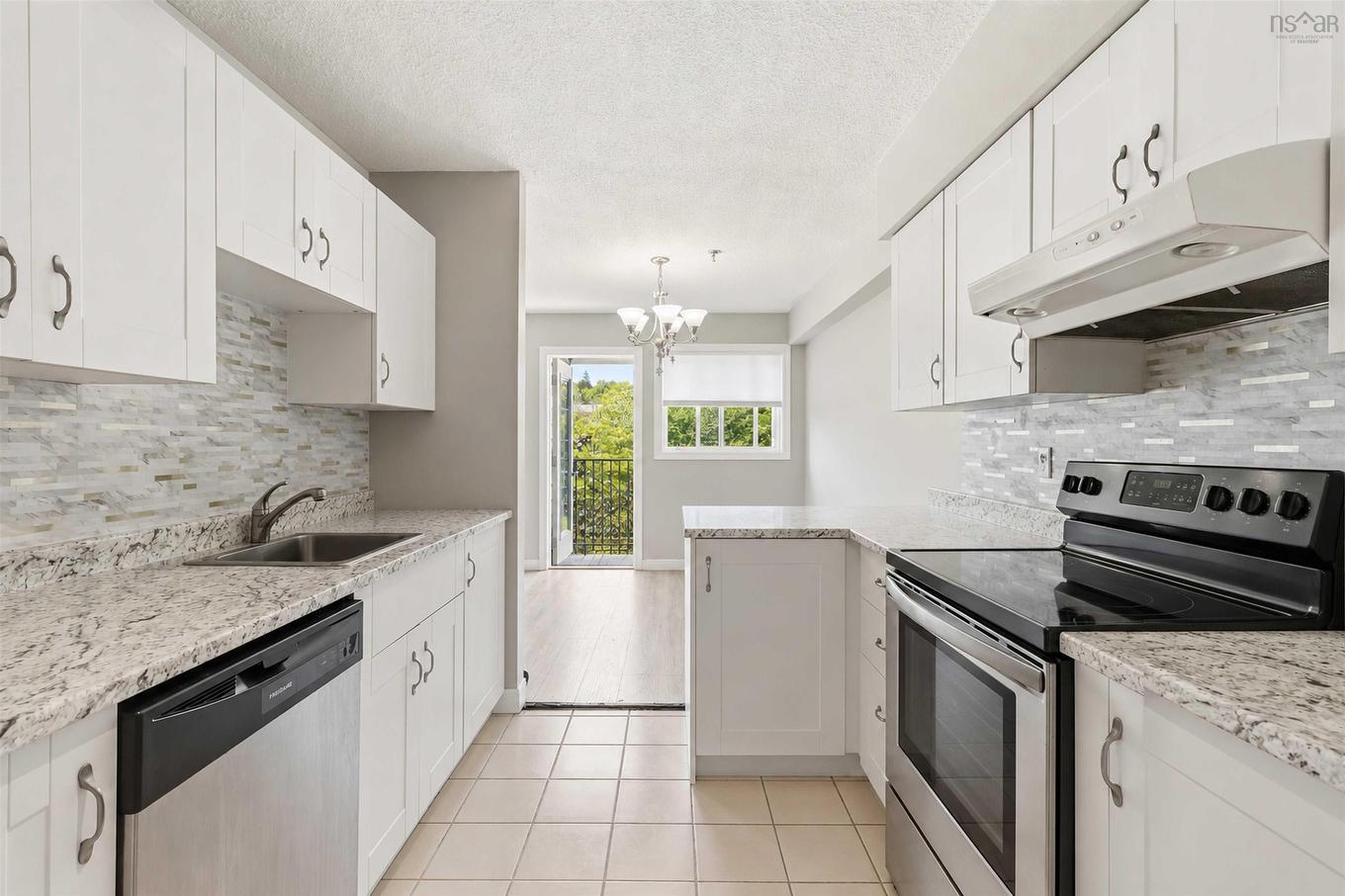303 15 Knightsridge Drive, Halifax, NS