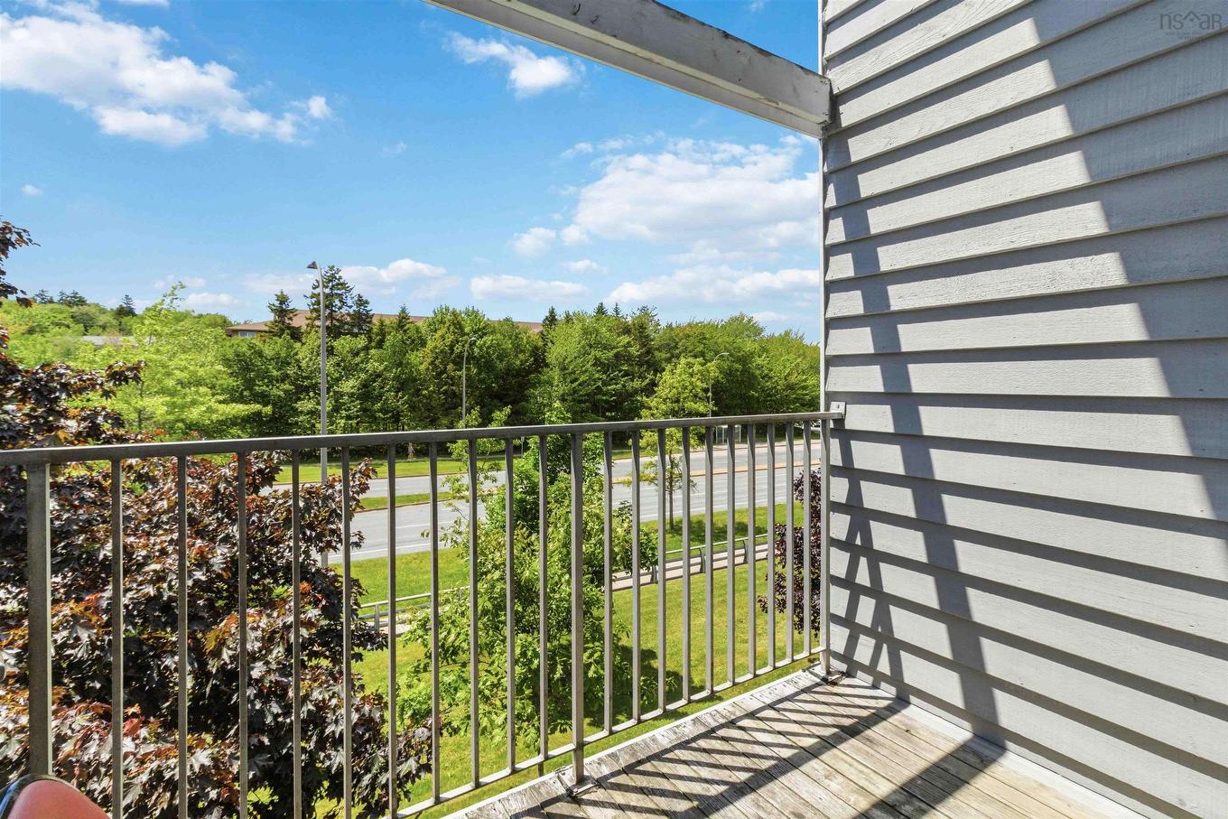 303 15 Knightsridge Drive, Halifax, NS