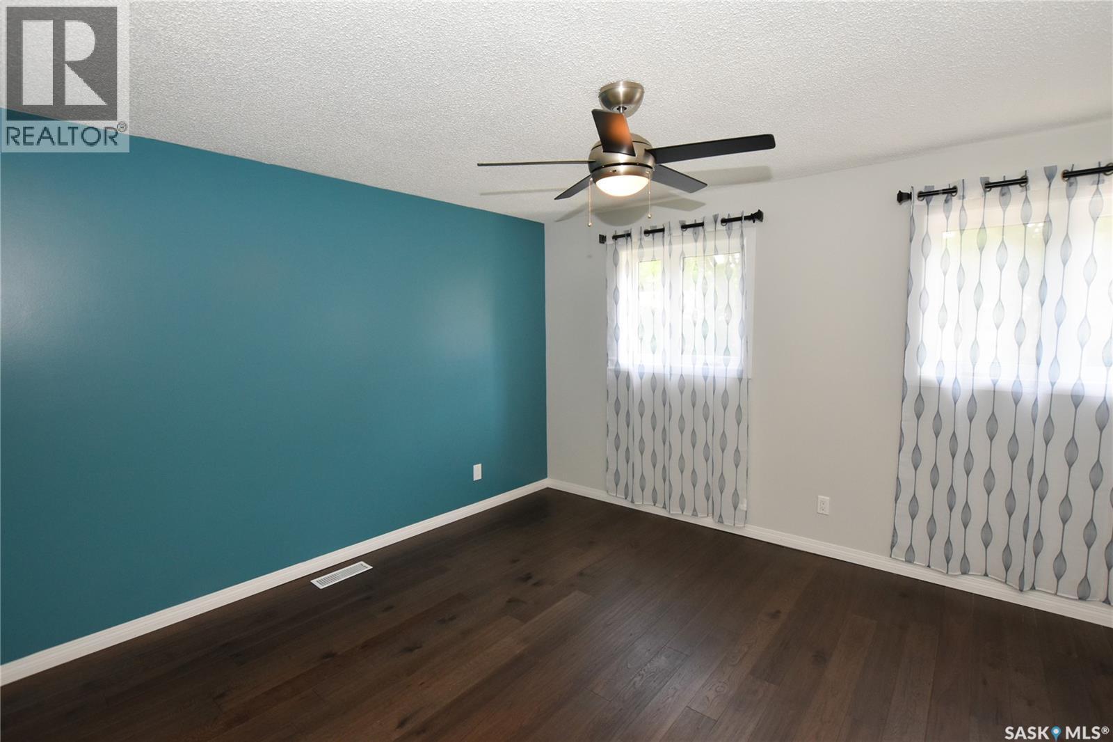 2315 St George Avenue, Saskatoon, SK