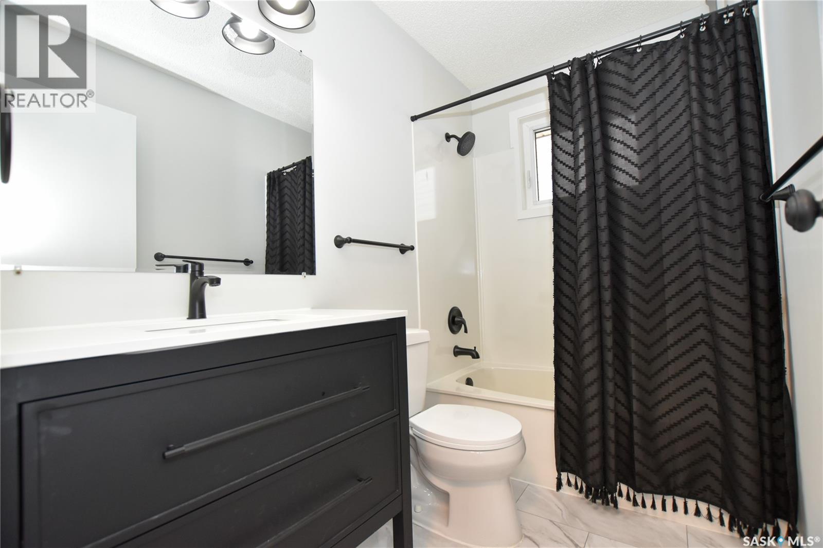 2315 St George Avenue, Saskatoon, SK