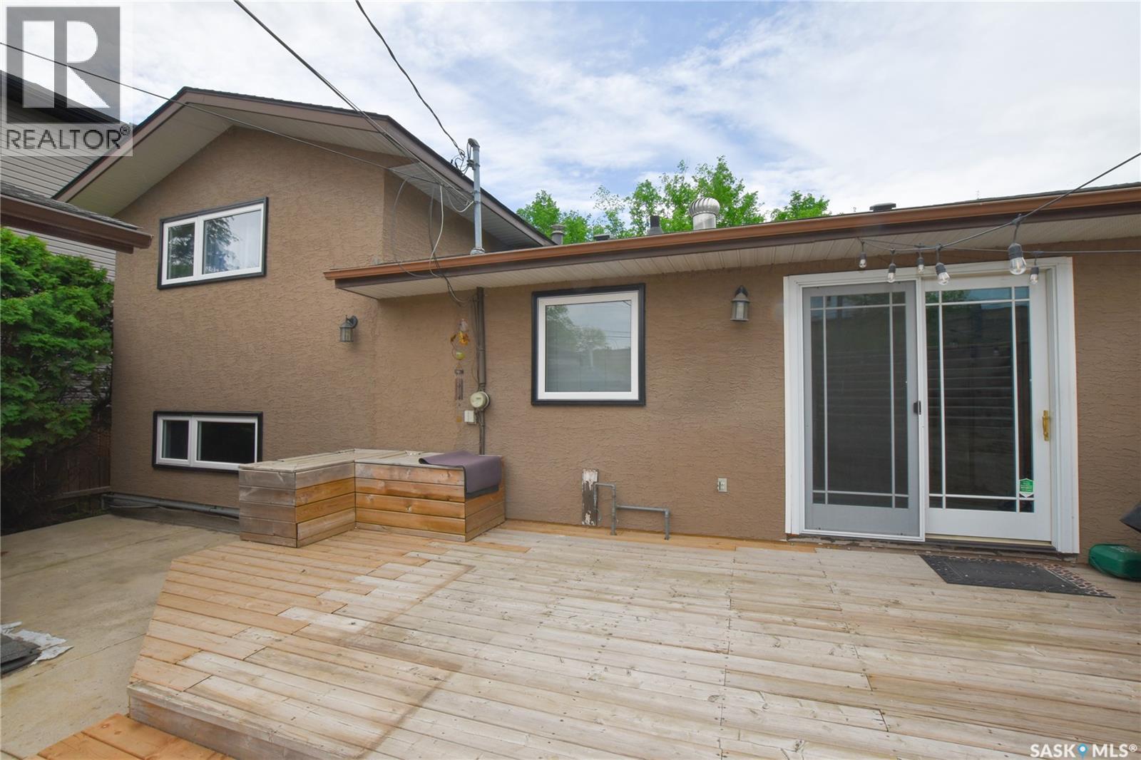 2315 St George Avenue, Saskatoon, SK