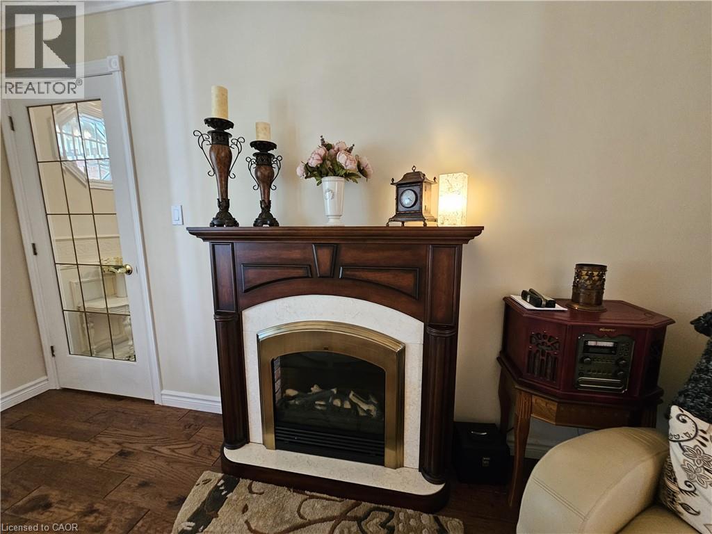Electric Fireplace - 120 Lynndale Road, Simcoe, ON
