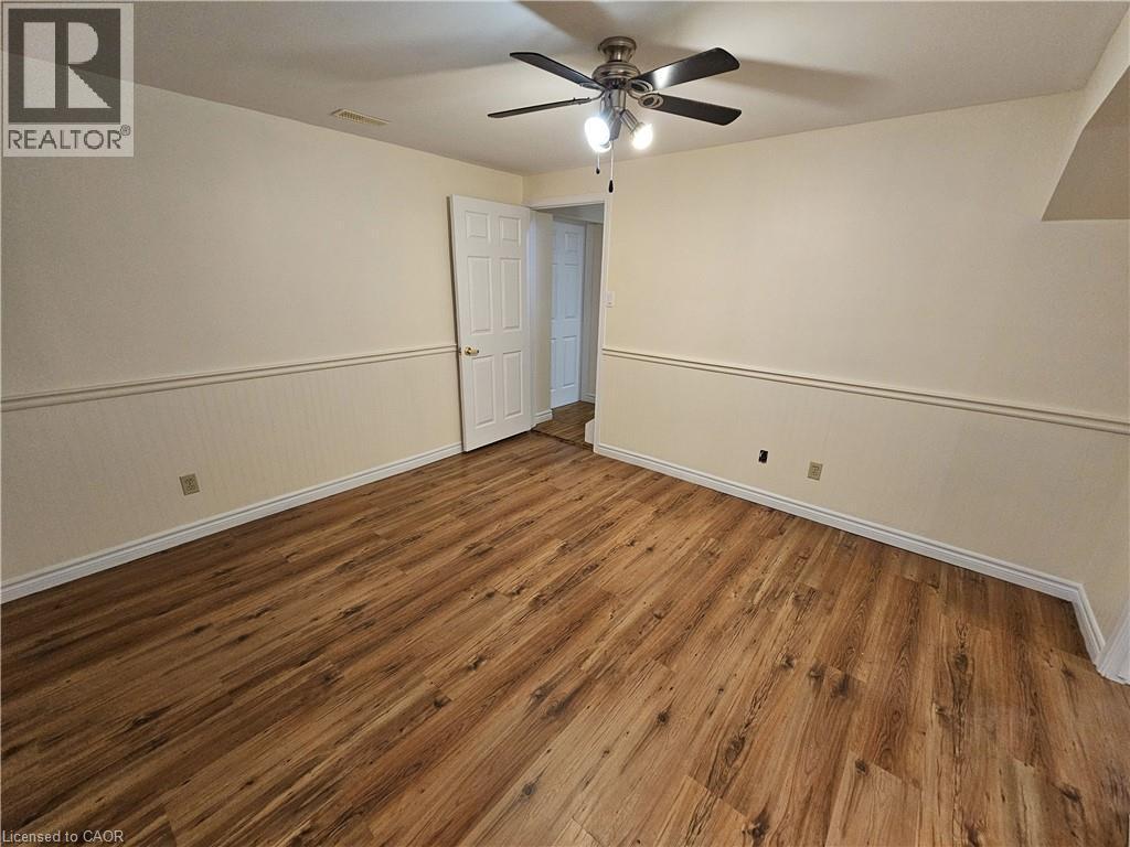 Bonus Office, games or craft room - 120 Lynndale Road, Simcoe, ON