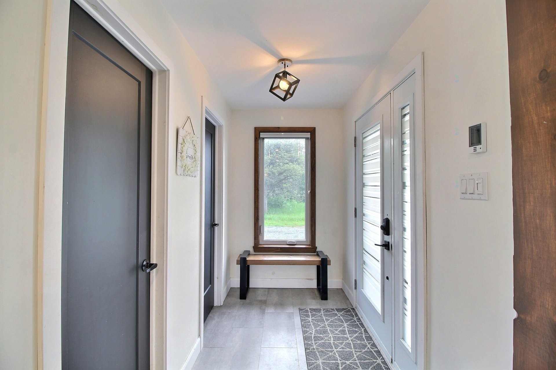 Mud Room - 3544 Ch. Sullivan, Val-D'Or, QC