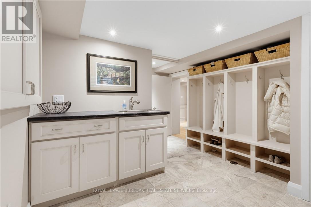 339 Smith Avenue, Burlington, ON