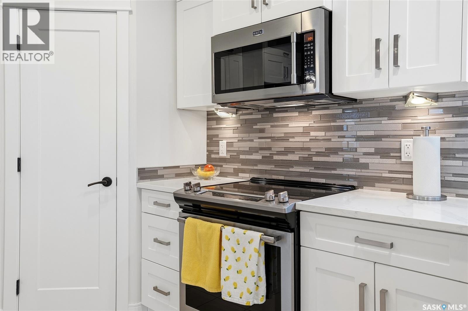 606 Pichler Crescent, Saskatoon, SK
