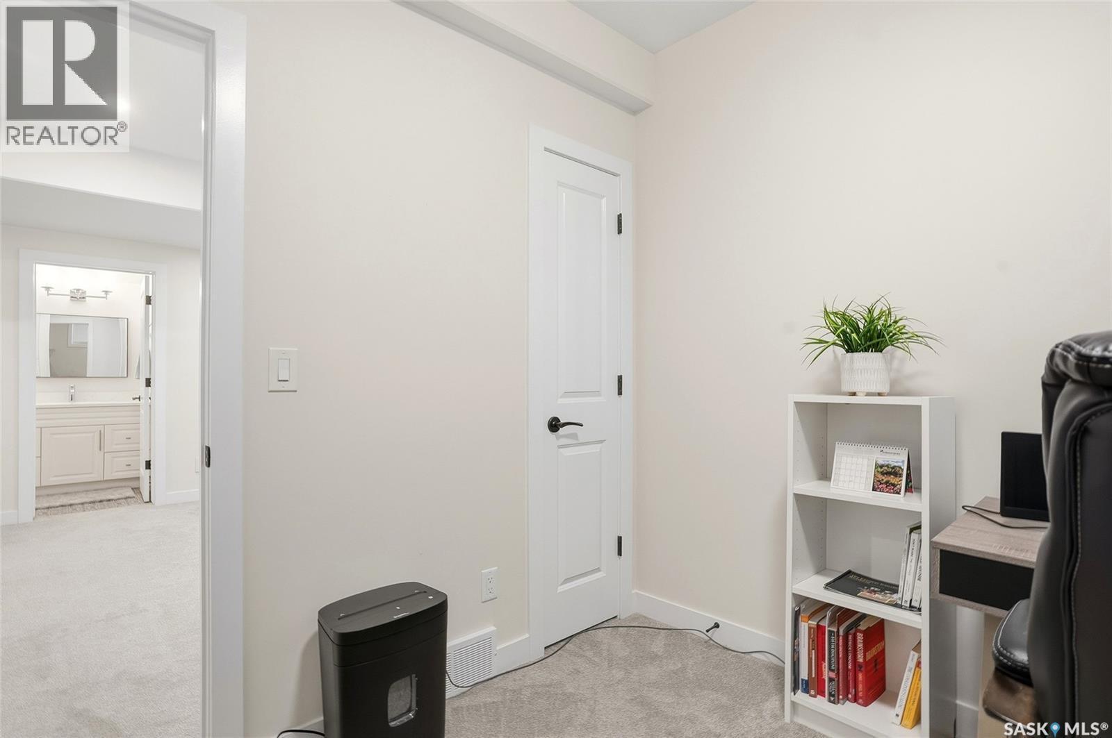 606 Pichler Crescent, Saskatoon, SK