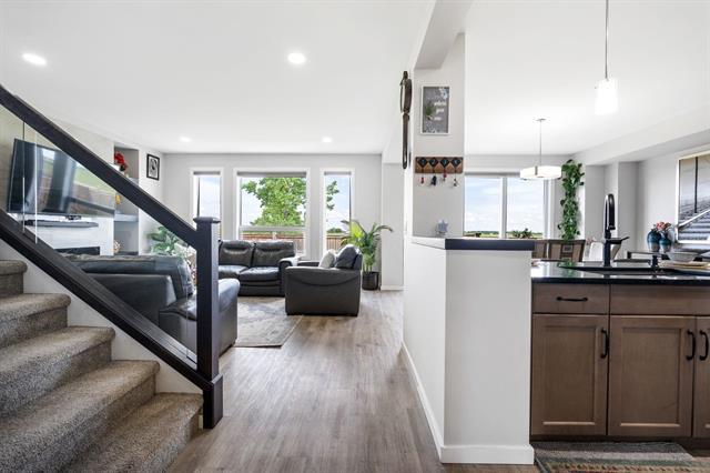 98 Red Sky Rd, Winnipeg, MB