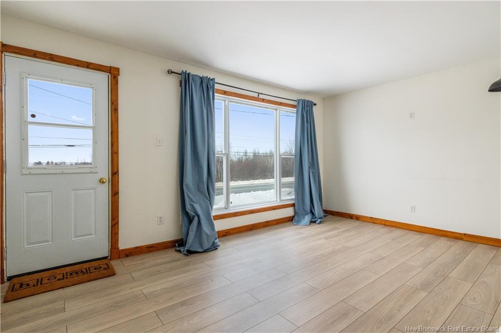 5247 Route 117, Baie-Sainte-Anne, NB