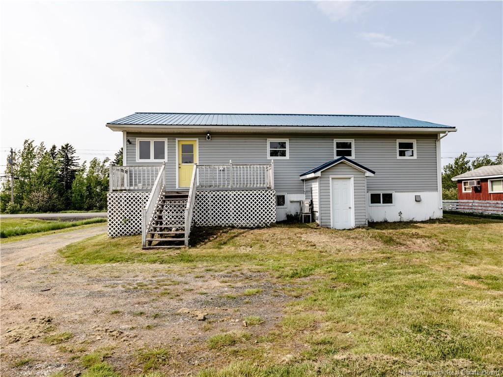 5247 Route 117, Baie-Sainte-Anne, NB