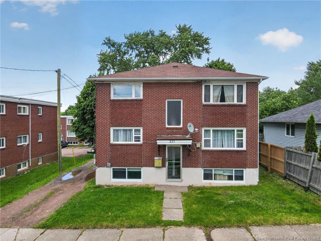 237 Humphrey St, Moncton, NB