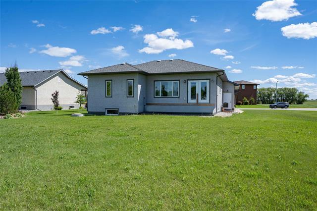 2220 Ash Lane, Ile Des Chenes, MB