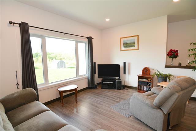 2220 Ash Lane, Ile Des Chenes, MB