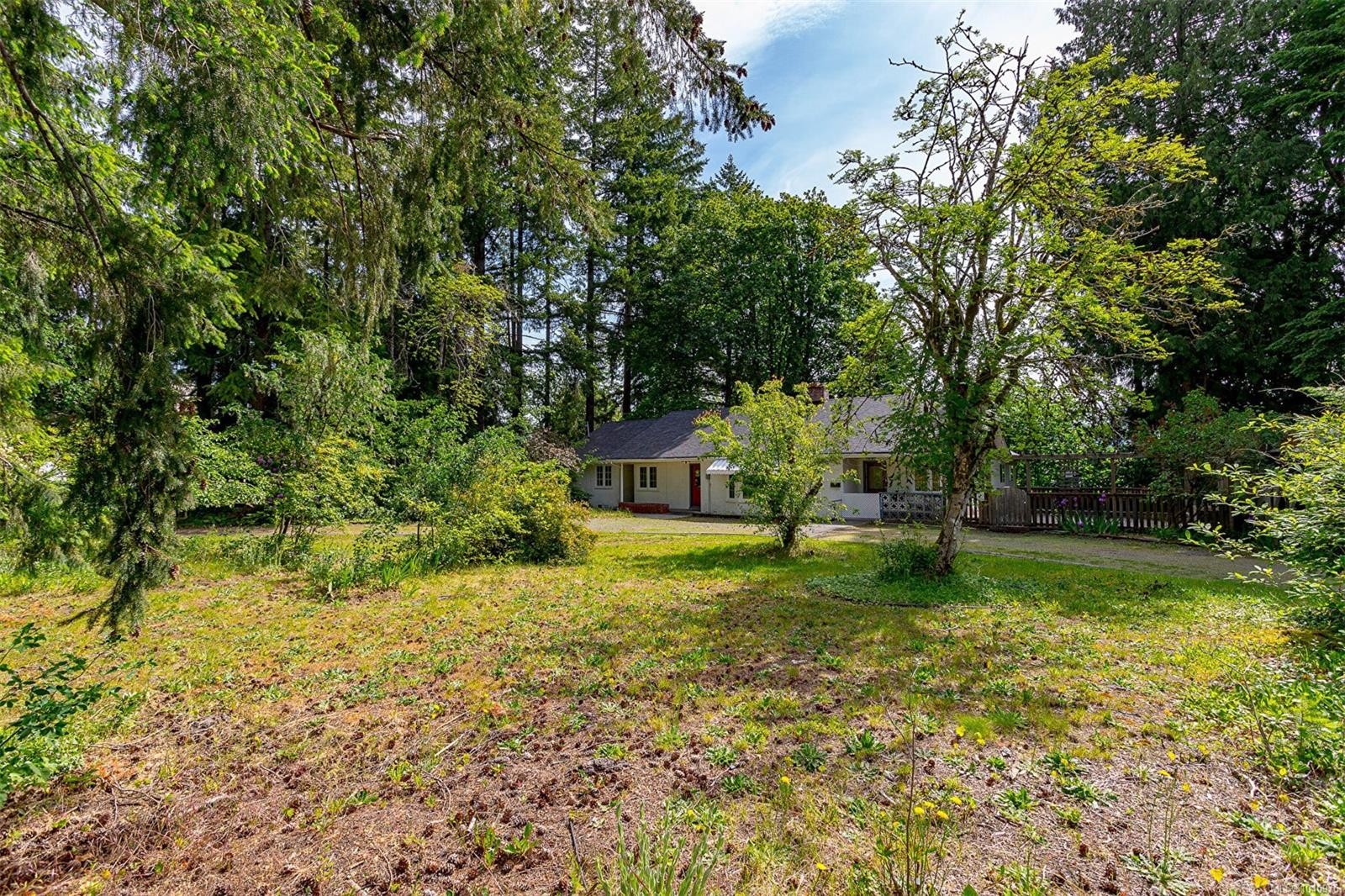 3056 Gibbins Rd, Duncan, BC