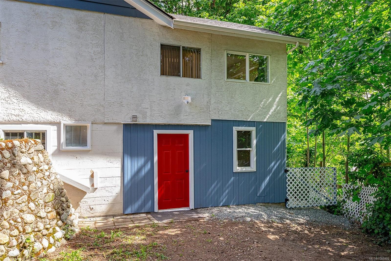 3056 Gibbins Rd, Duncan, BC