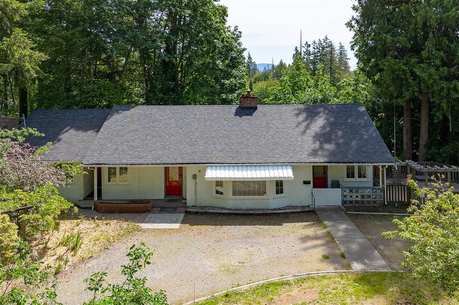3056 Gibbins Rd, Duncan, BC