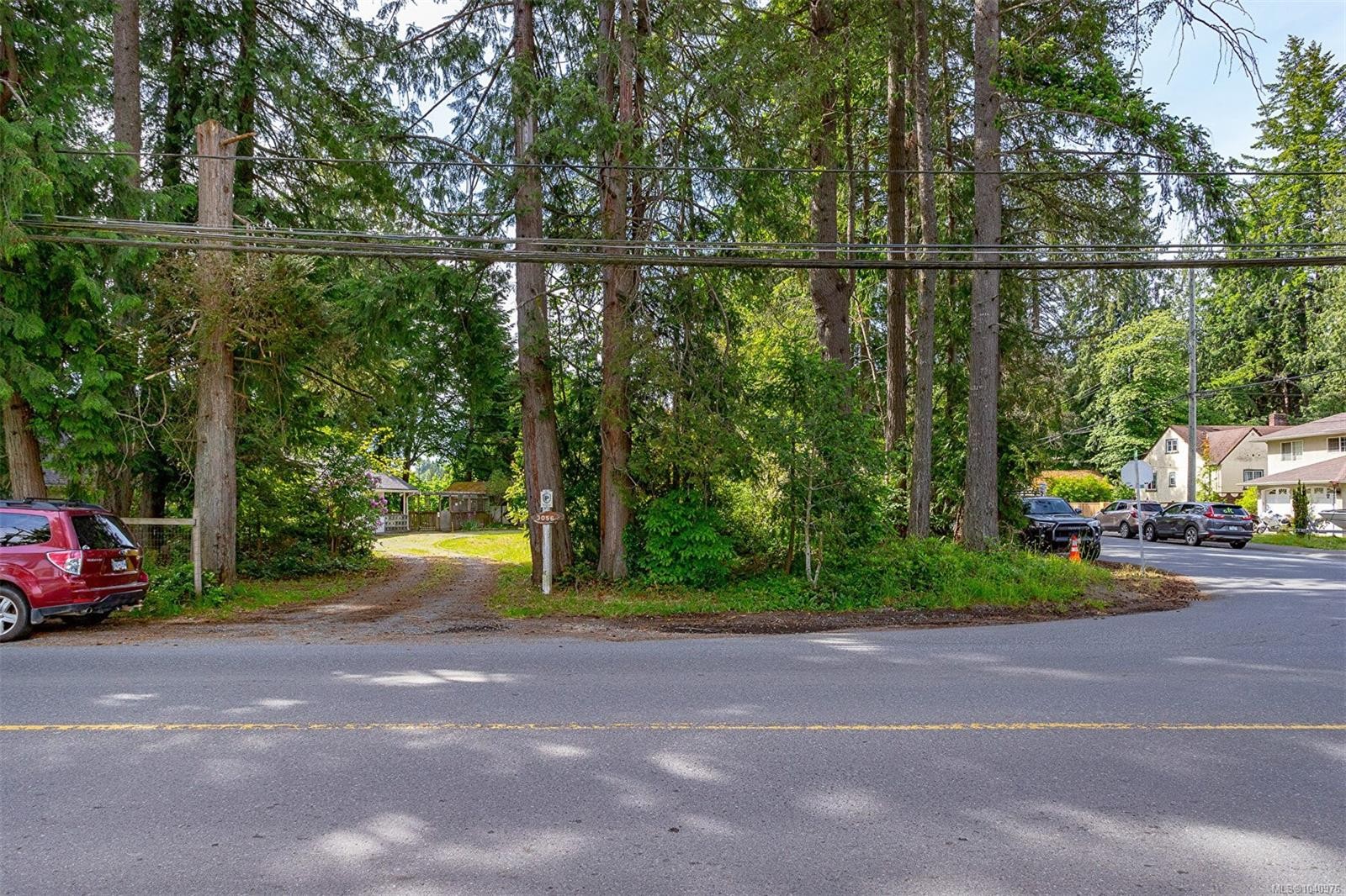 3056 Gibbins Rd, Duncan, BC