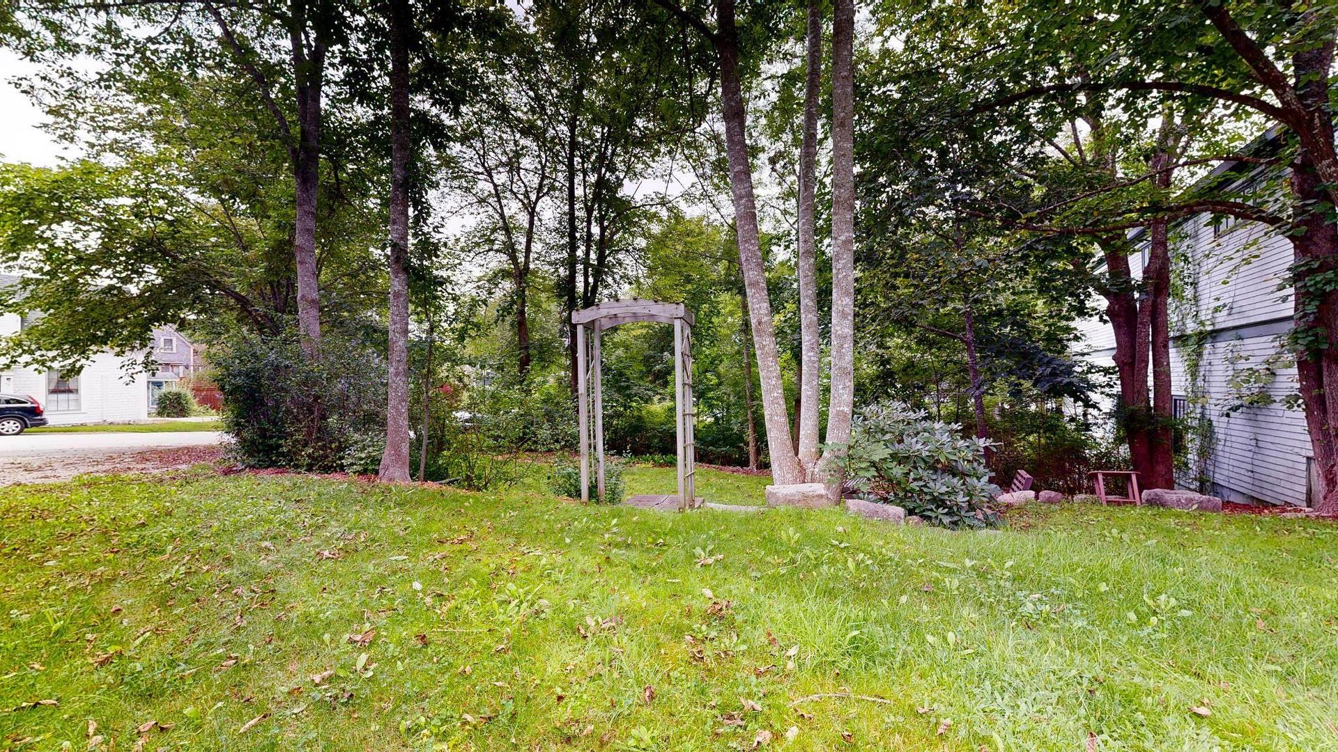 16 John Street, Shelburne, NS