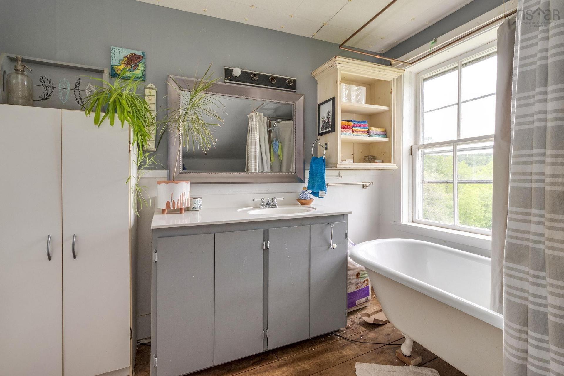 535 E River East Side Road, Glencoe, NS