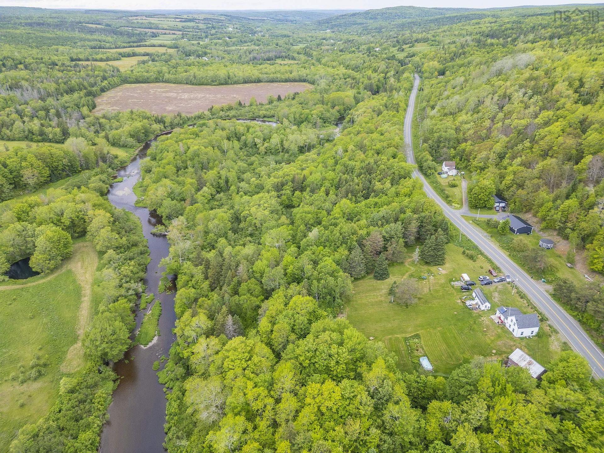 535 E River East Side Road, Glencoe, NS