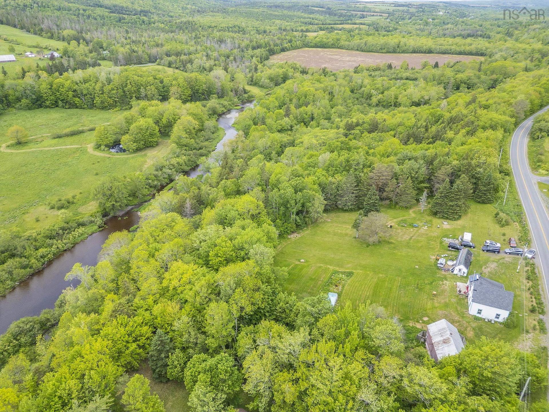 535 E River East Side Road, Glencoe, NS