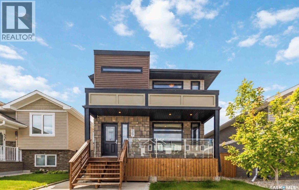 527 Kloppenburg Crescent, Saskatoon, SK