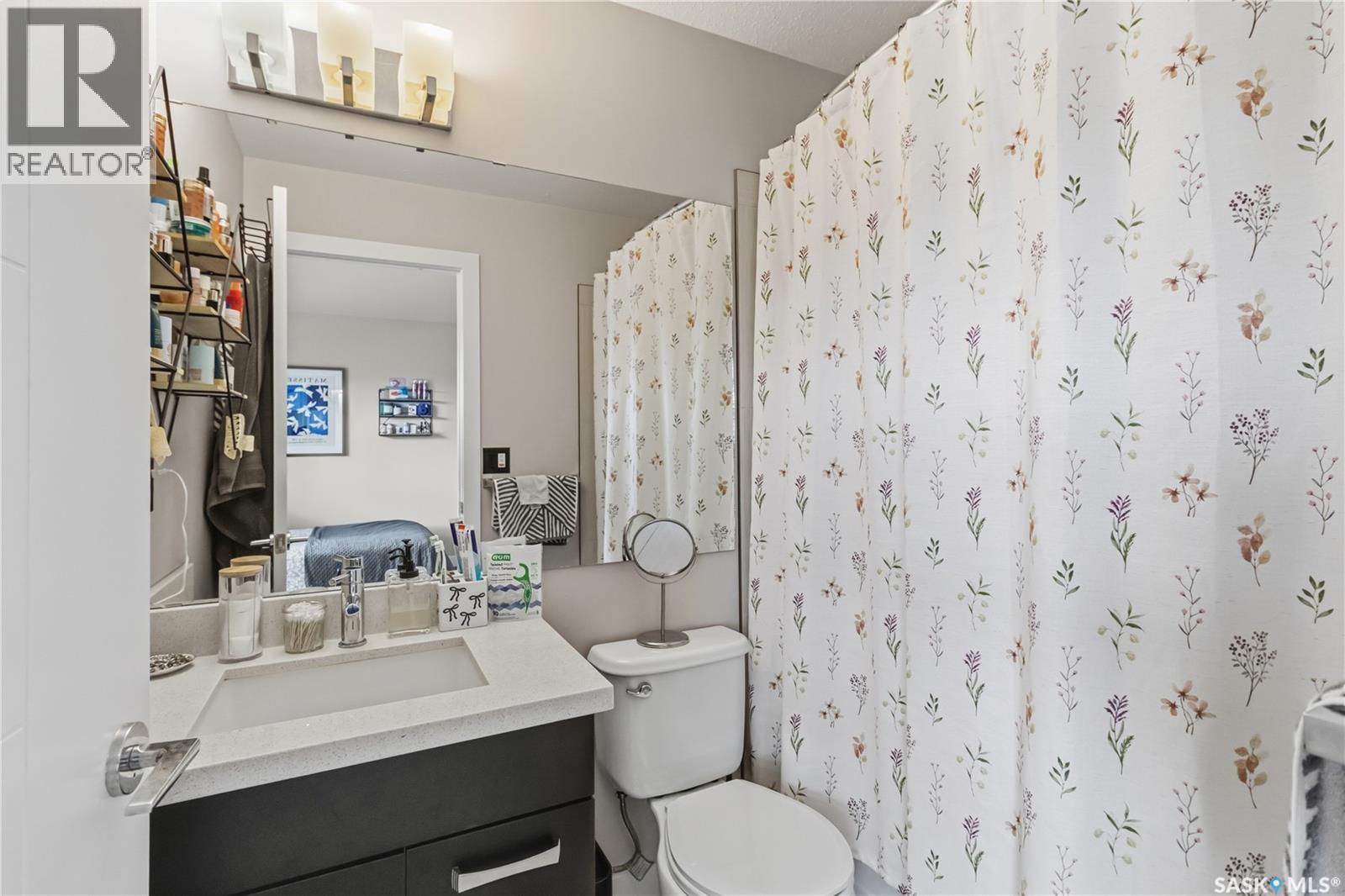 527 Kloppenburg Crescent, Saskatoon, SK