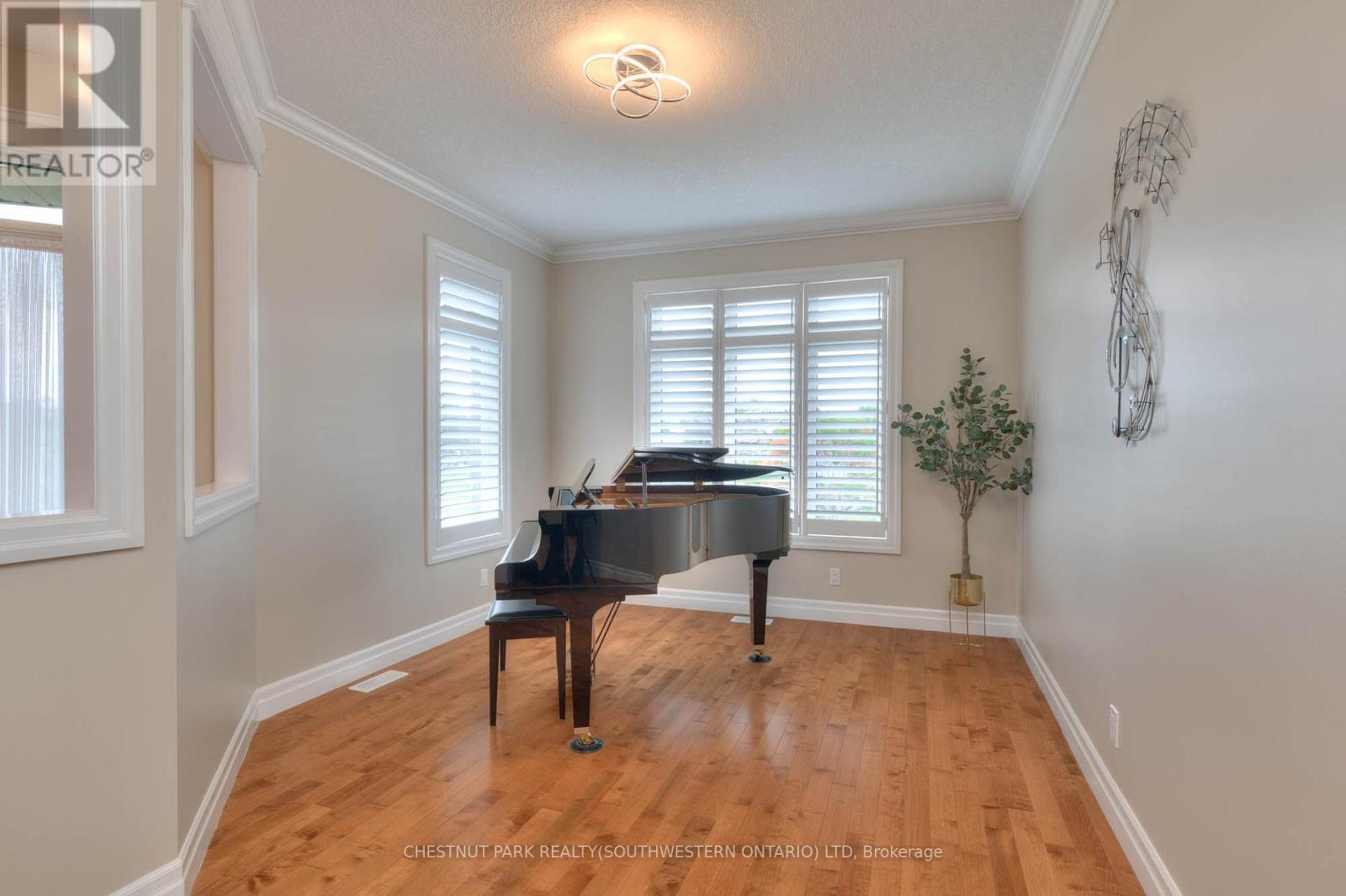 363 Golf Course Road, Woolwich, ON