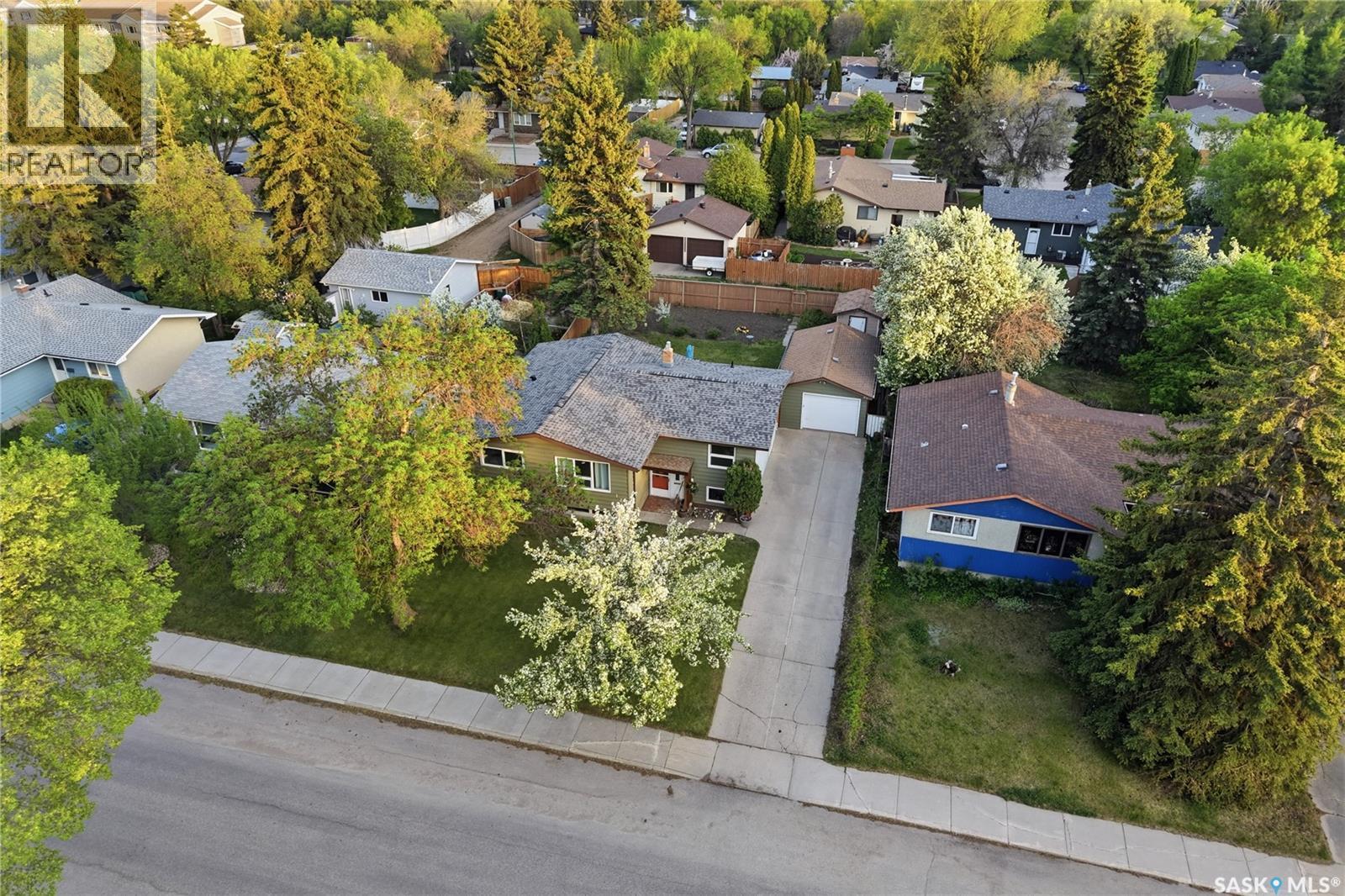 120 Rupert Drive, Saskatoon, SK