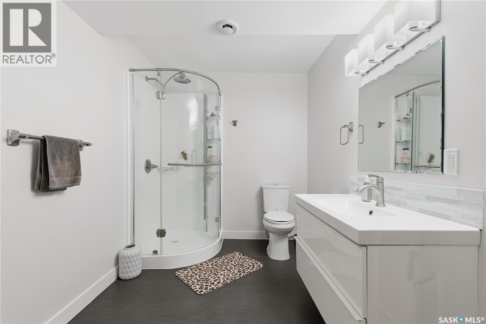 102 Plaxton Place, Regina Beach, SK