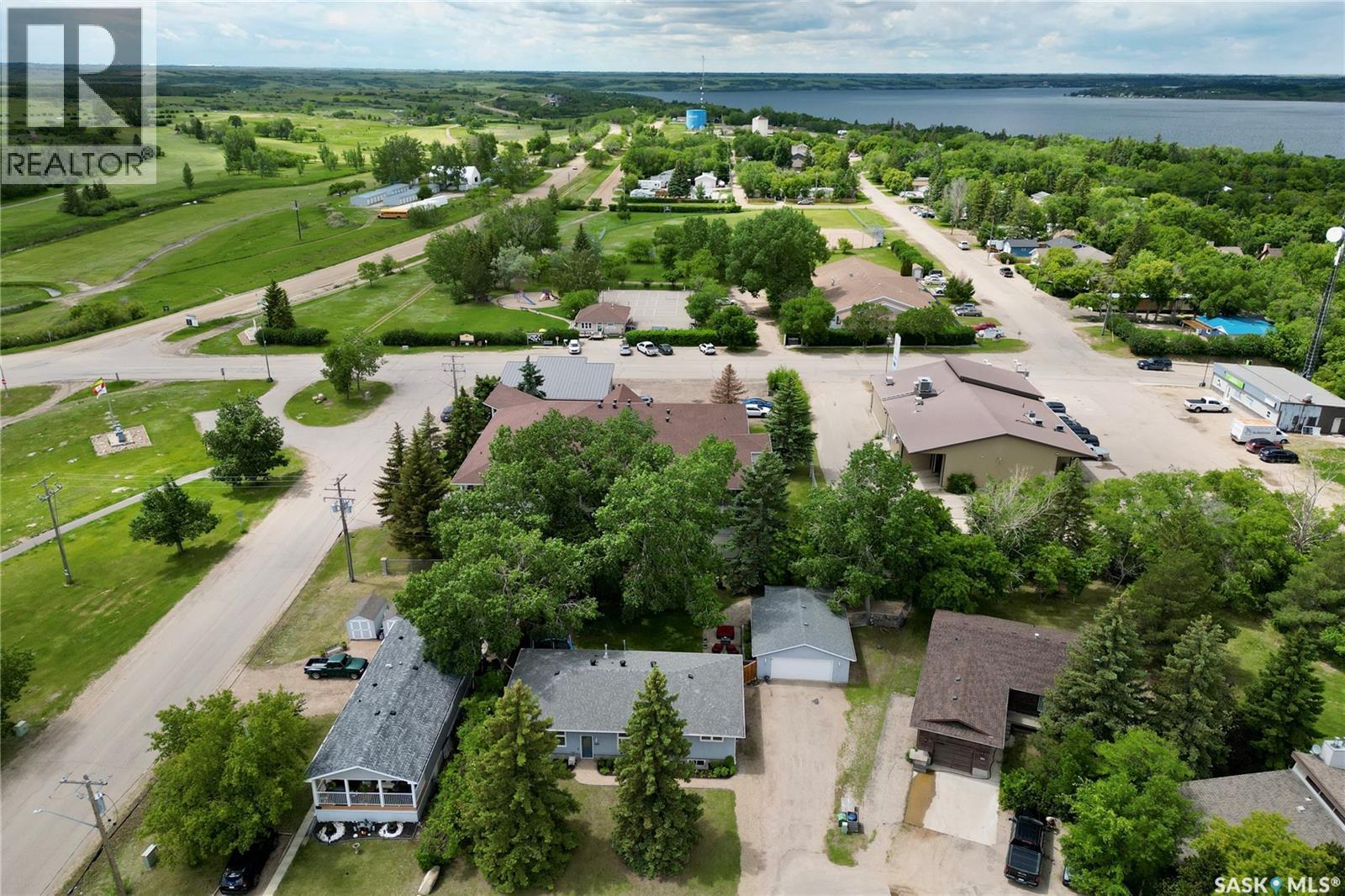 102 Plaxton Place, Regina Beach, SK