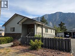 421 9th Avenue Keremeos, BC V0X 1N3