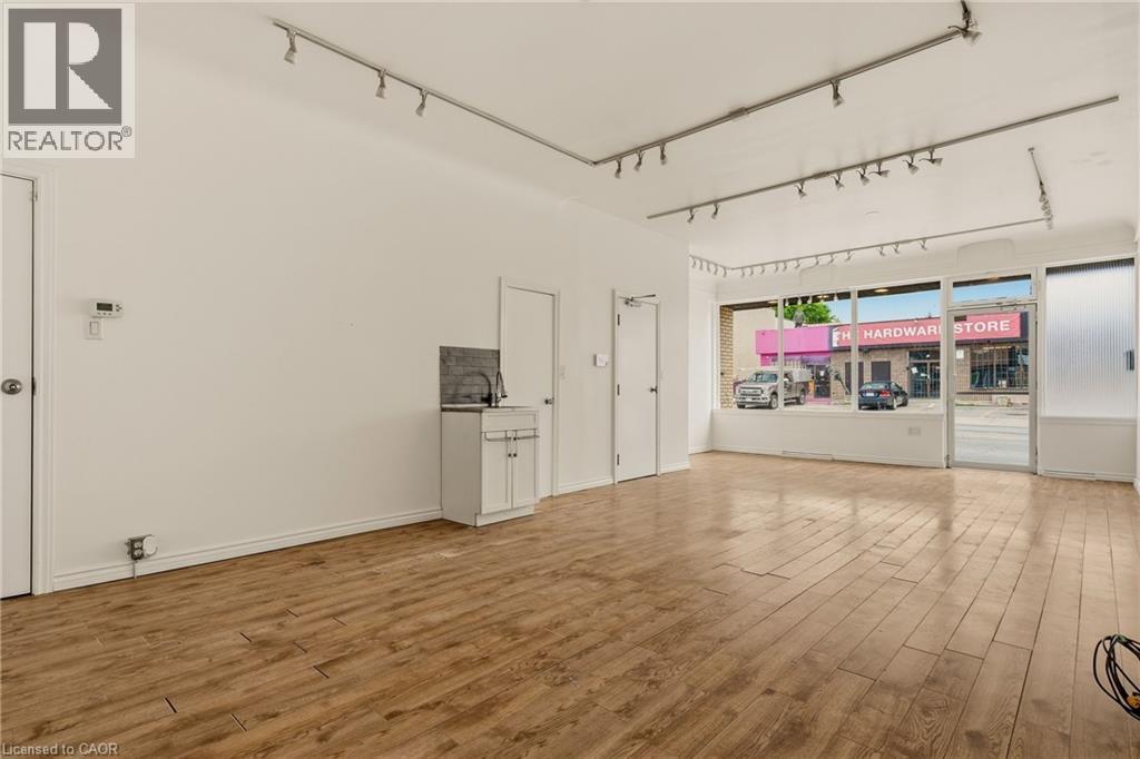 20 Barton Street, Hamilton, ON