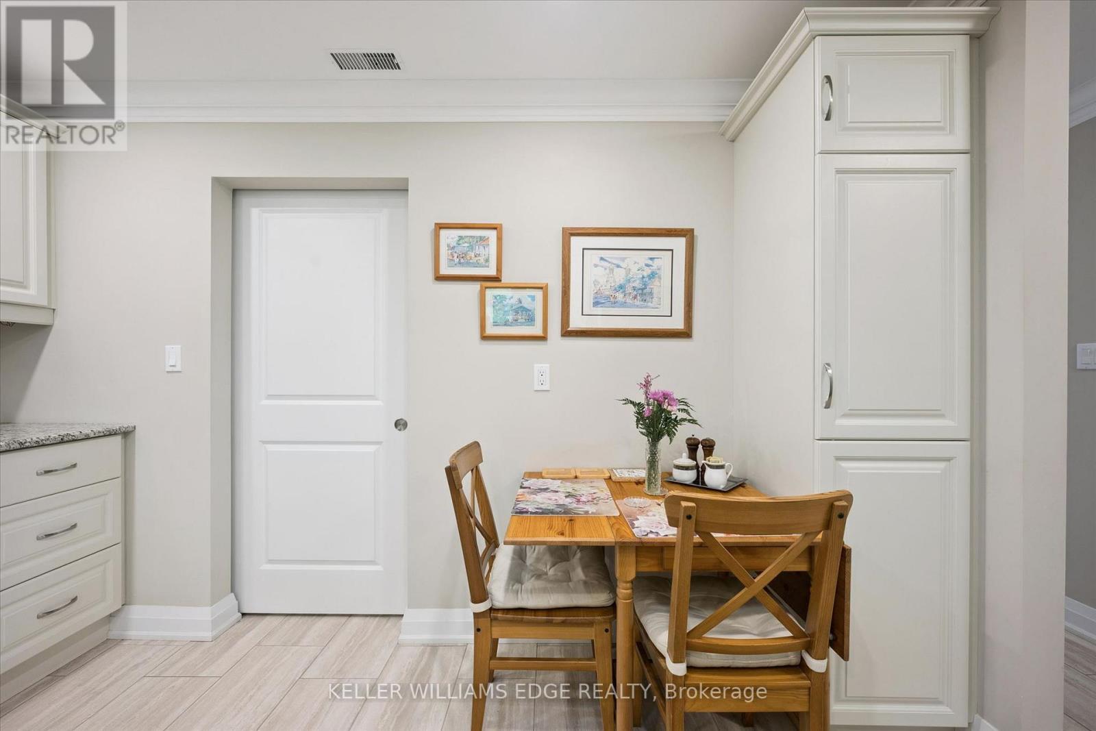 32 Cardinal Mindszenty Boulevard, Hamilton, ON