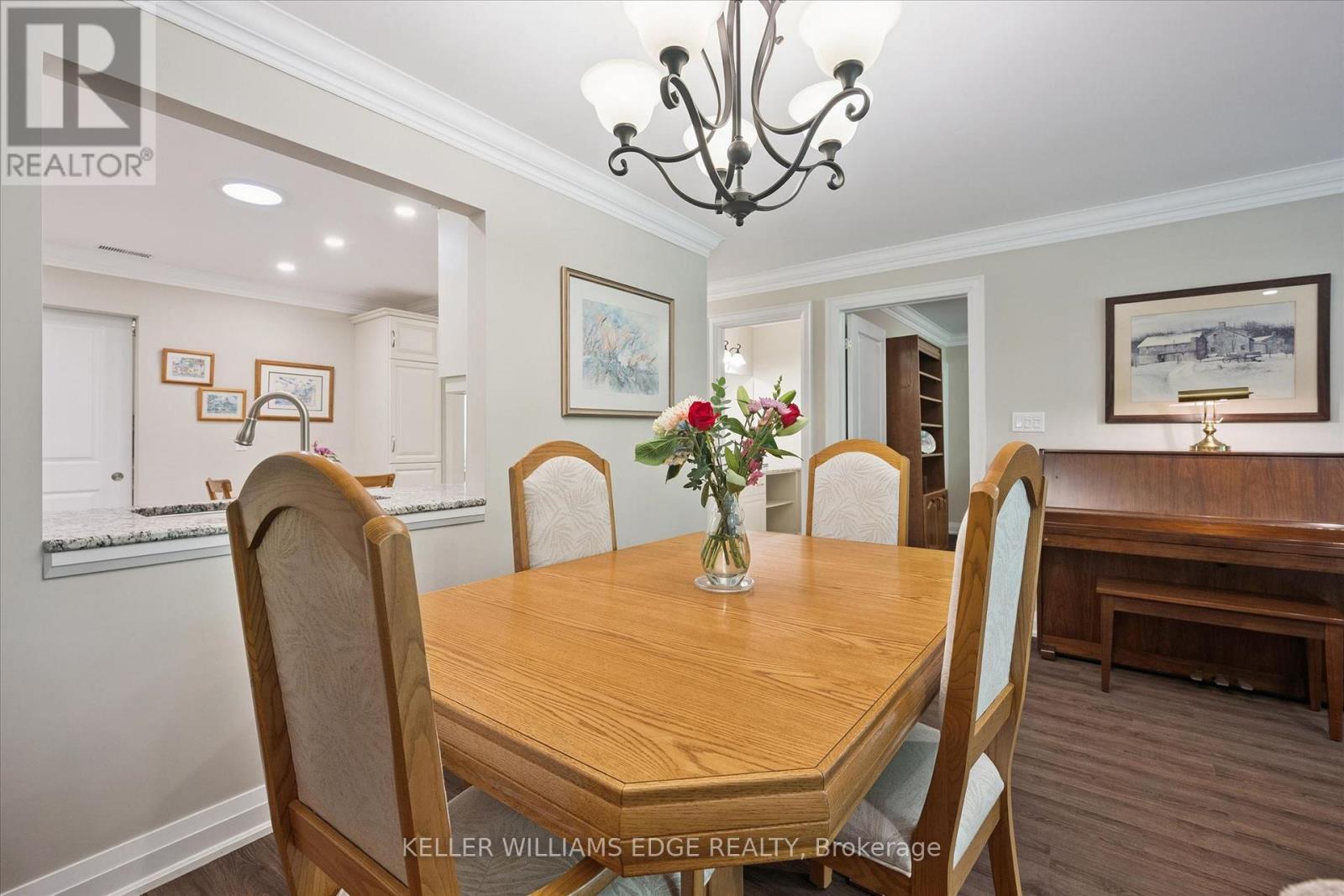 32 Cardinal Mindszenty Boulevard, Hamilton, ON