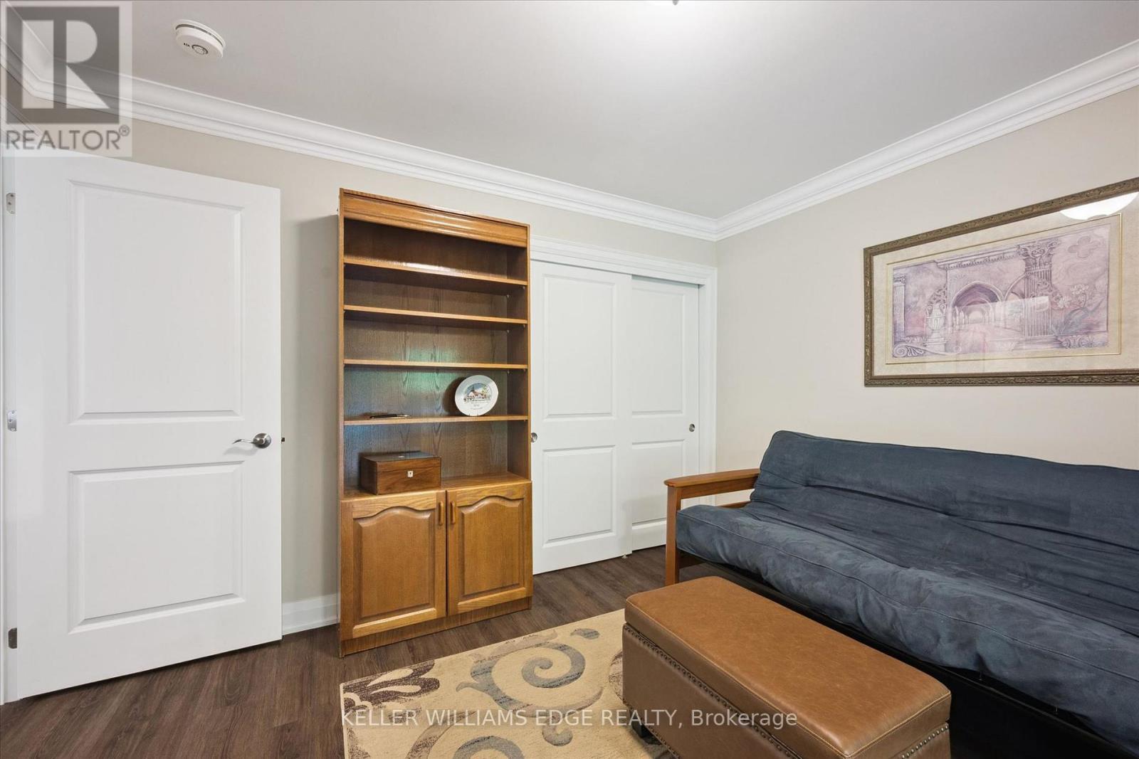 32 Cardinal Mindszenty Boulevard, Hamilton, ON