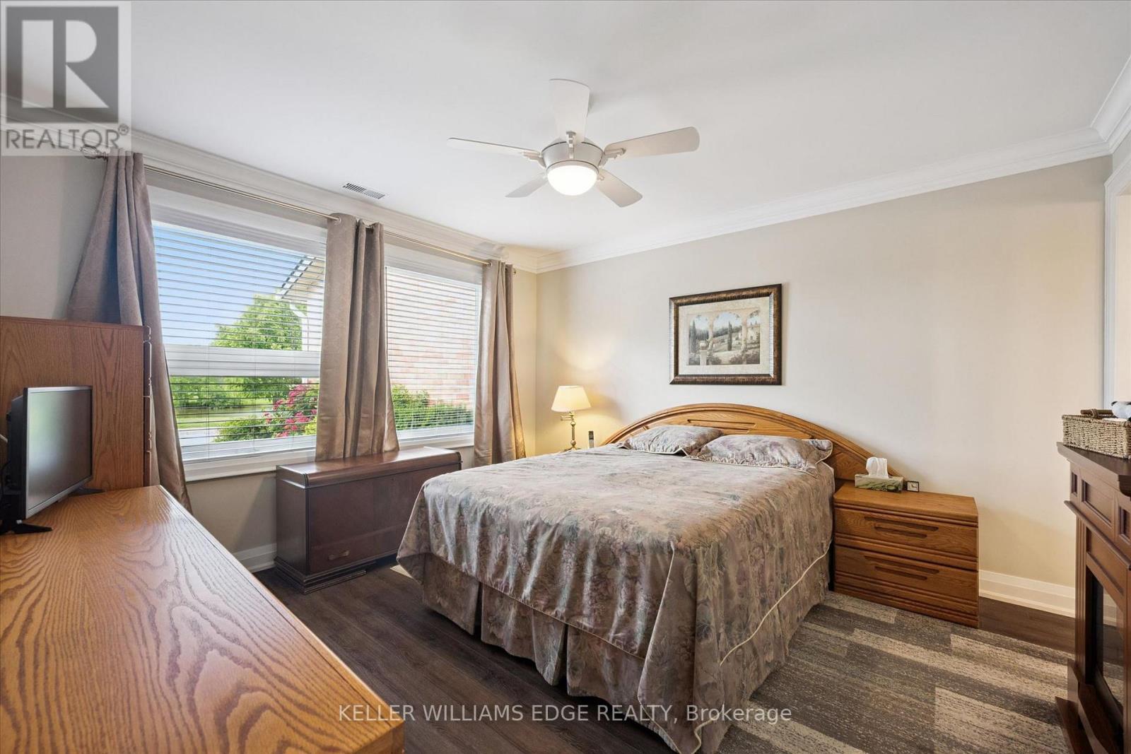 32 Cardinal Mindszenty Boulevard, Hamilton, ON