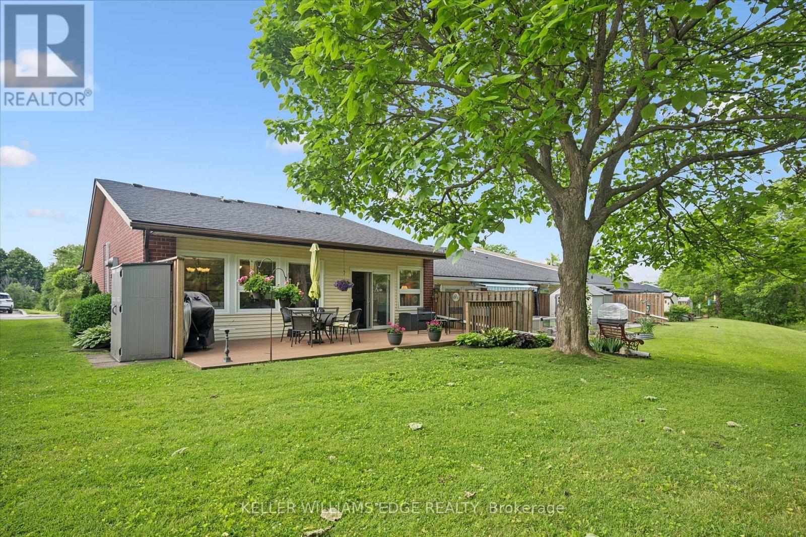 32 Cardinal Mindszenty Boulevard, Hamilton, ON