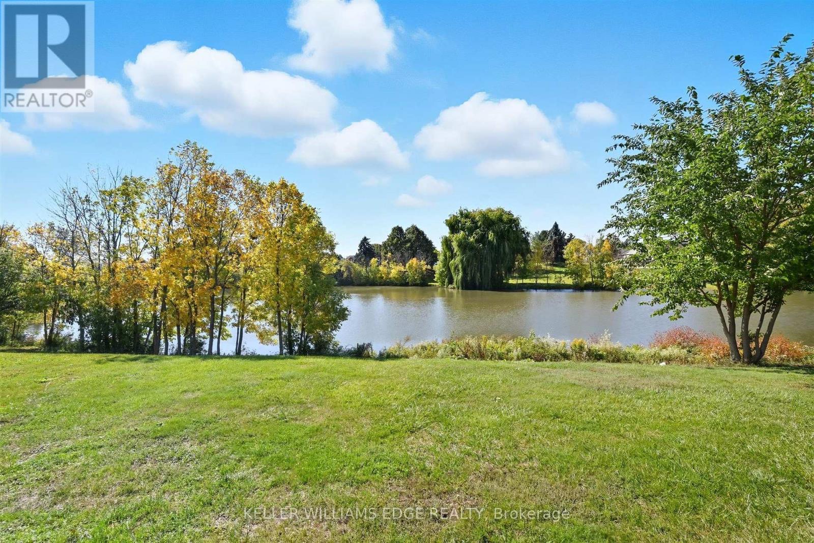 32 Cardinal Mindszenty Boulevard, Hamilton, ON