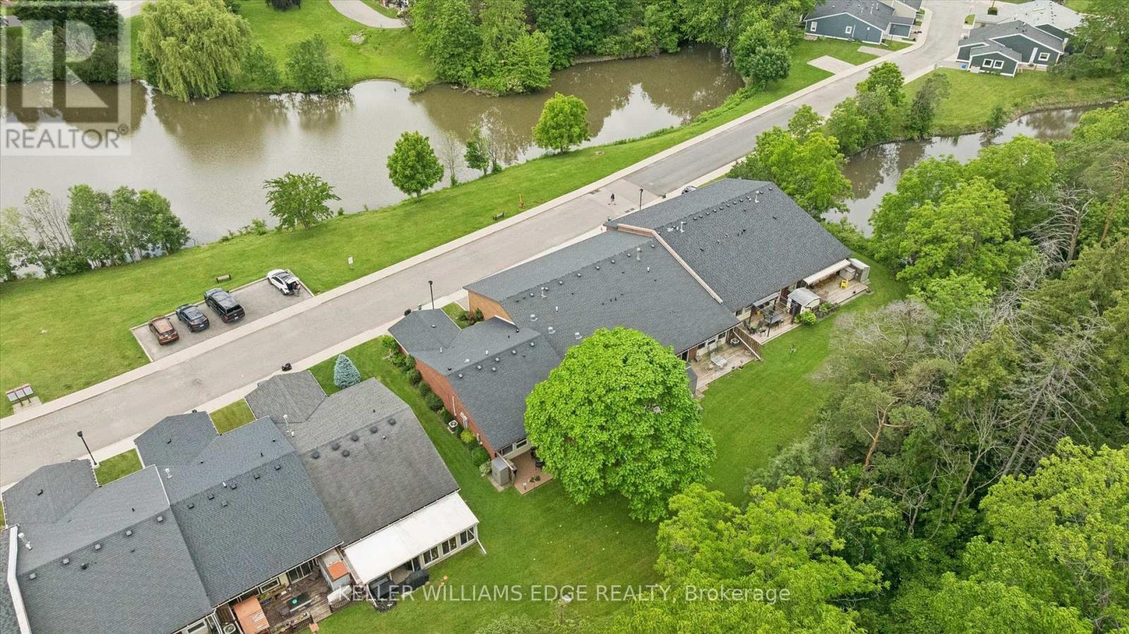 32 Cardinal Mindszenty Boulevard, Hamilton, ON