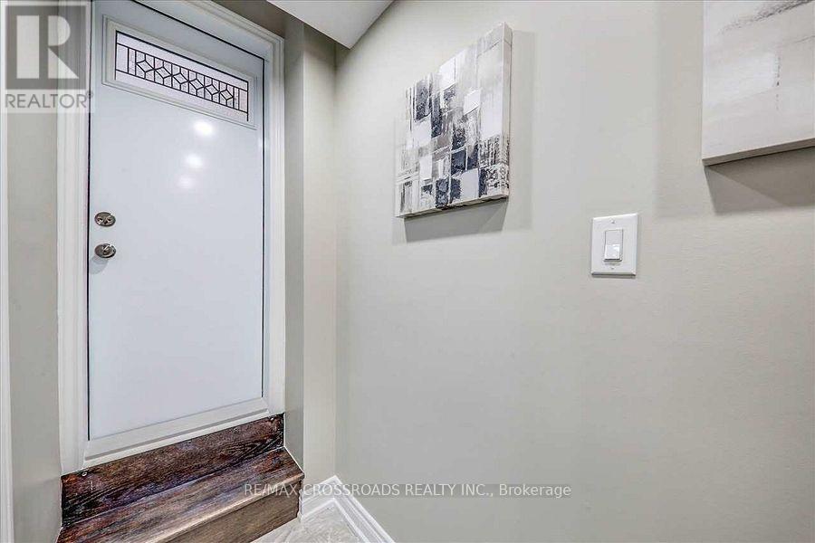 9 Geddington Crescent, Markham, ON
