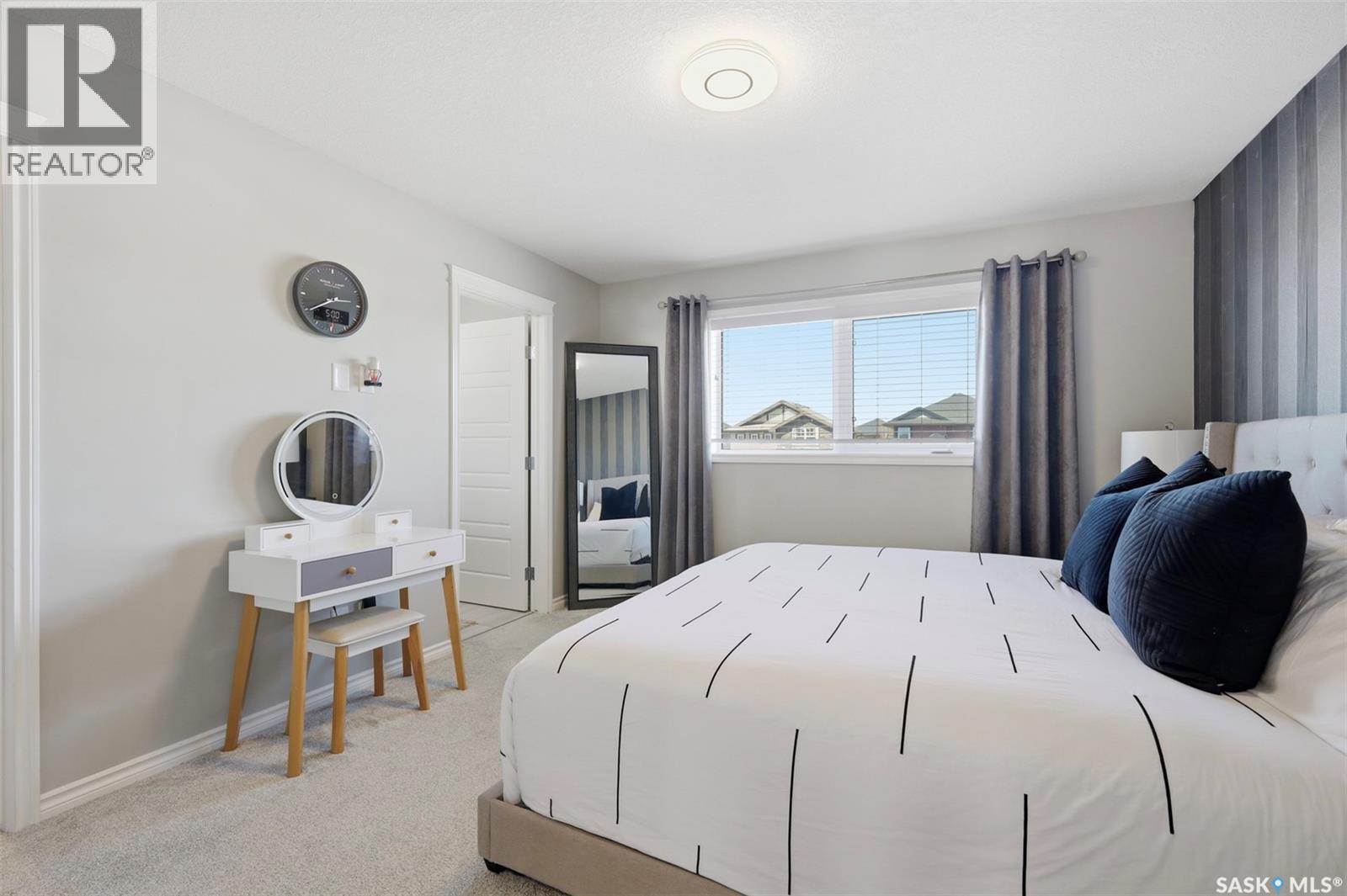 351 Kolynchuk Manor, Saskatoon, SK