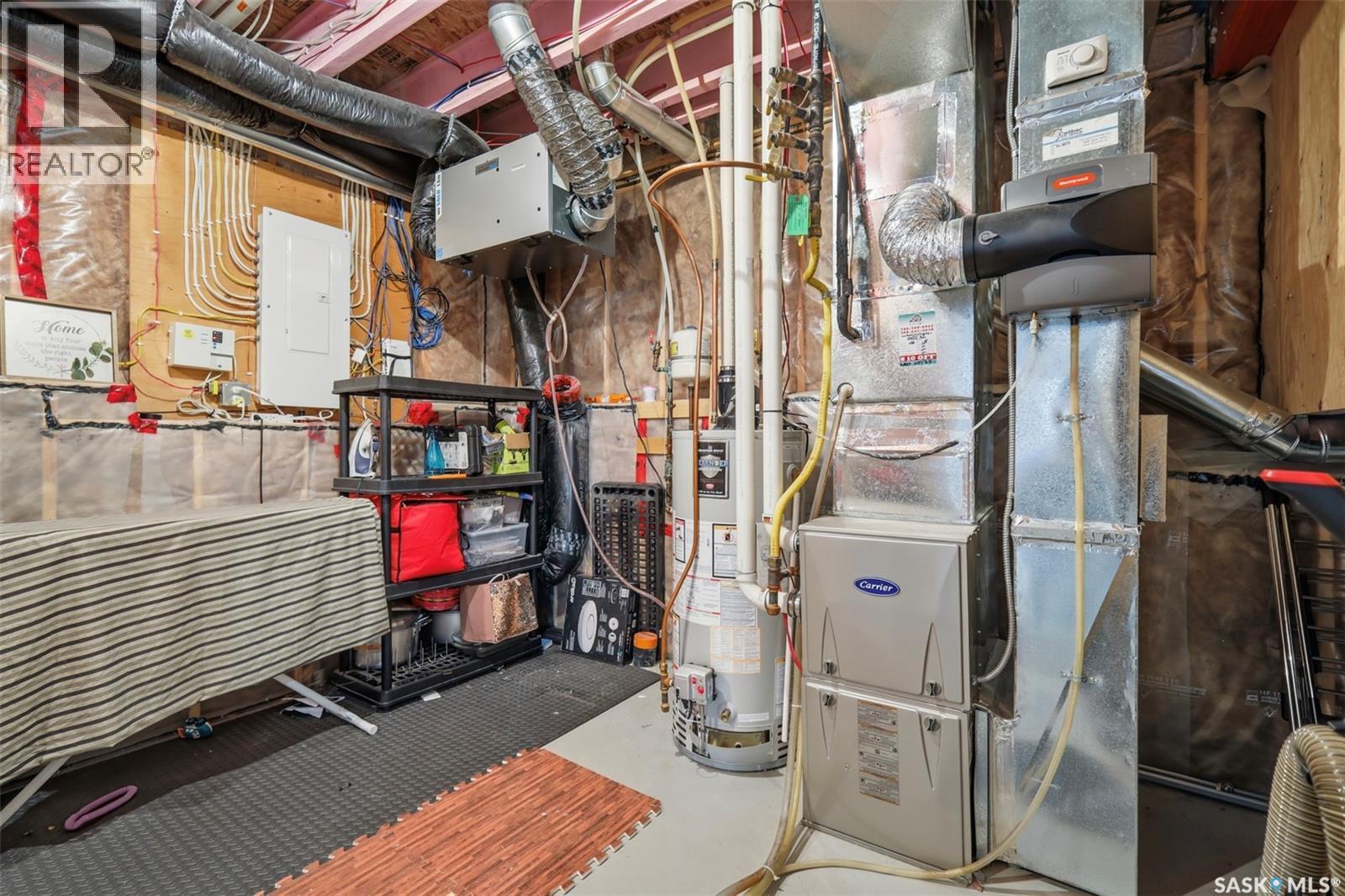 351 Kolynchuk Manor, Saskatoon, SK