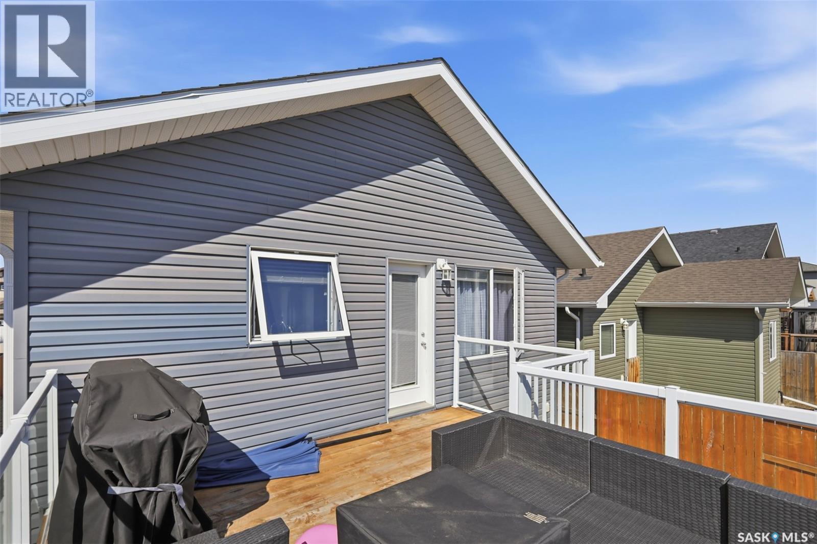 351 Kolynchuk Manor, Saskatoon, SK
