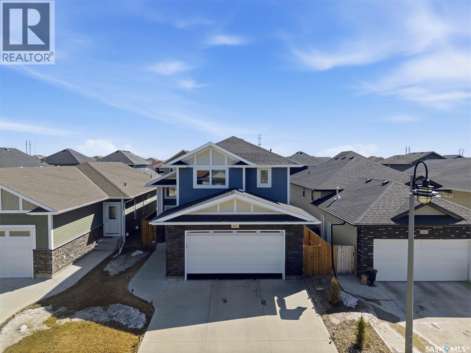 351 Kolynchuk Manor, Saskatoon, SK