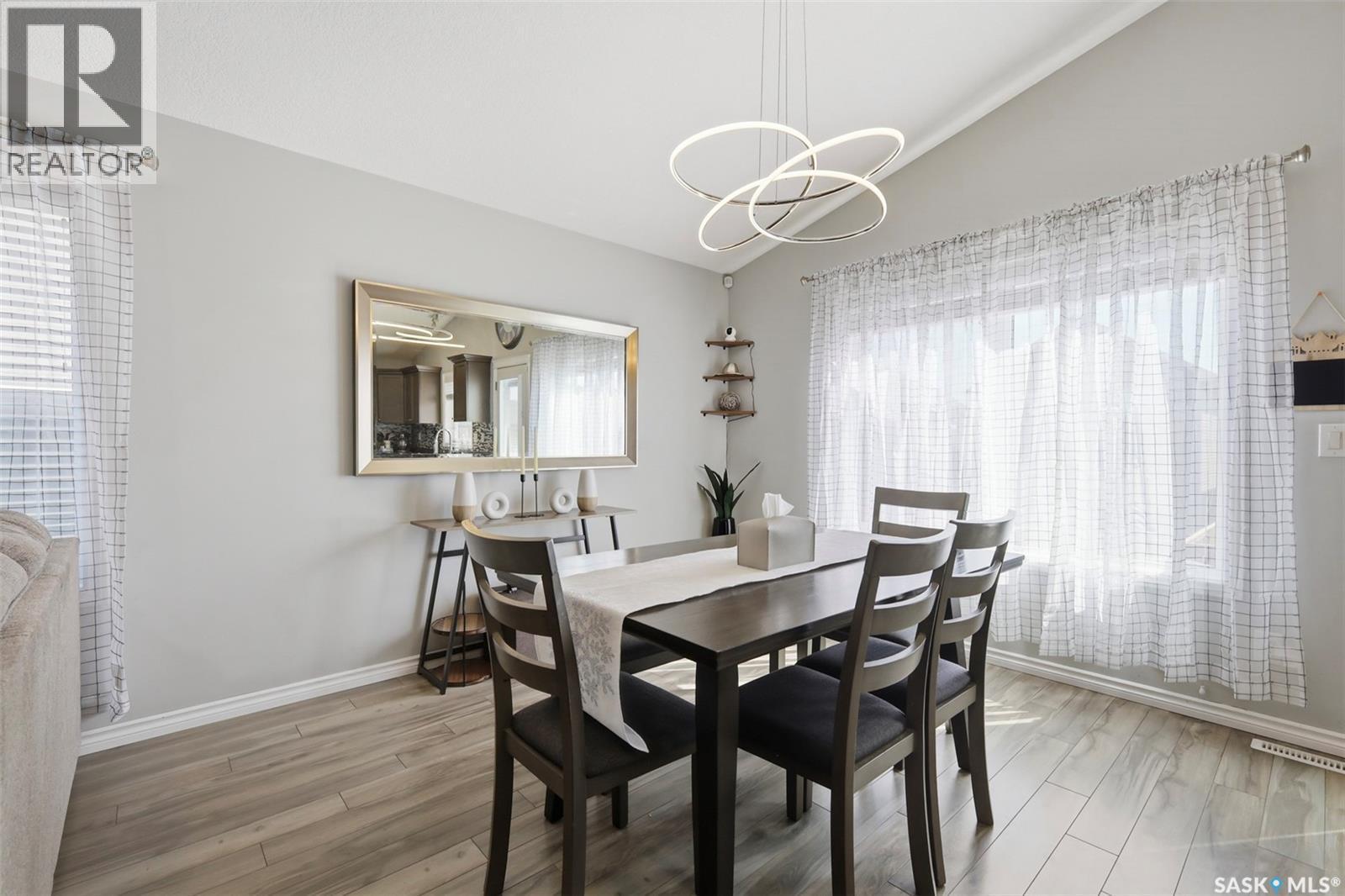 351 Kolynchuk Manor, Saskatoon, SK