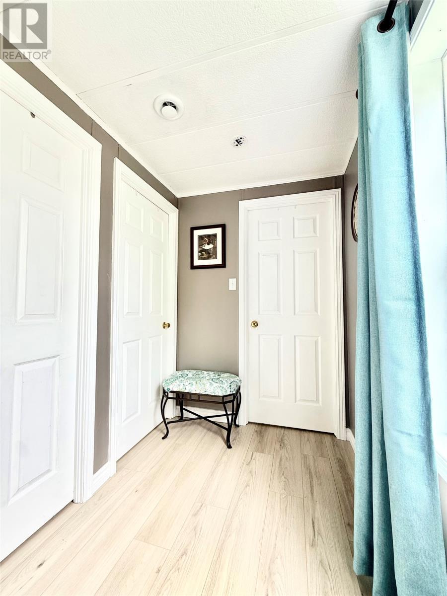 42 Old Mill Road, Deep Bight, NL