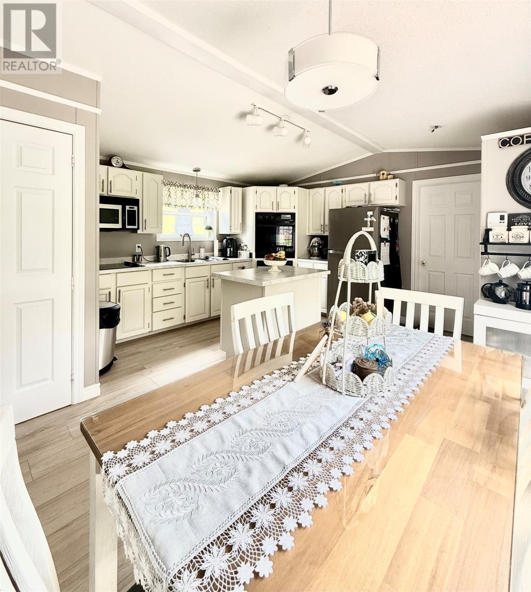 42 Old Mill Road, Deep Bight, NL