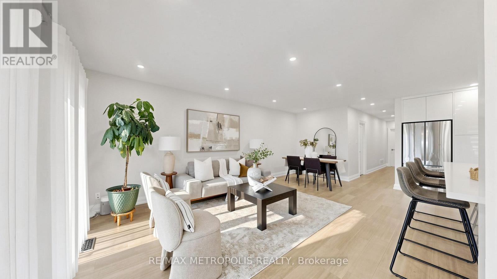 62 Davelayne Road, Toronto, ON